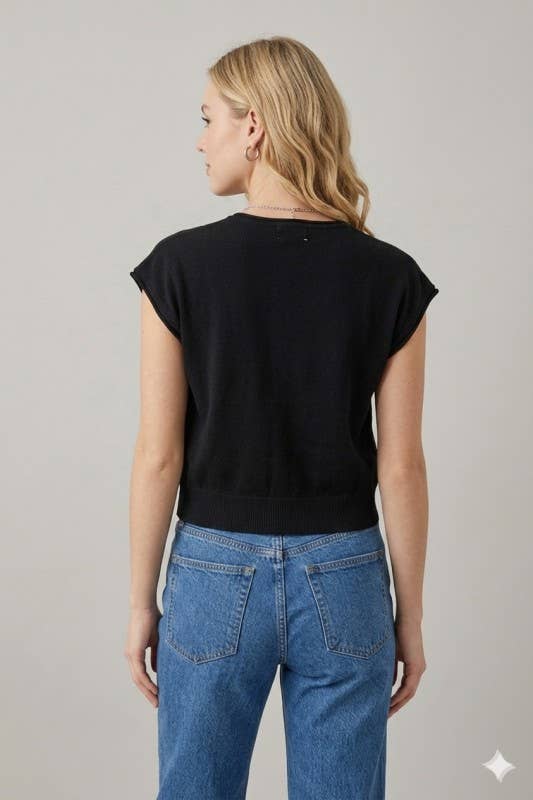 Chic Cropped Cardigan