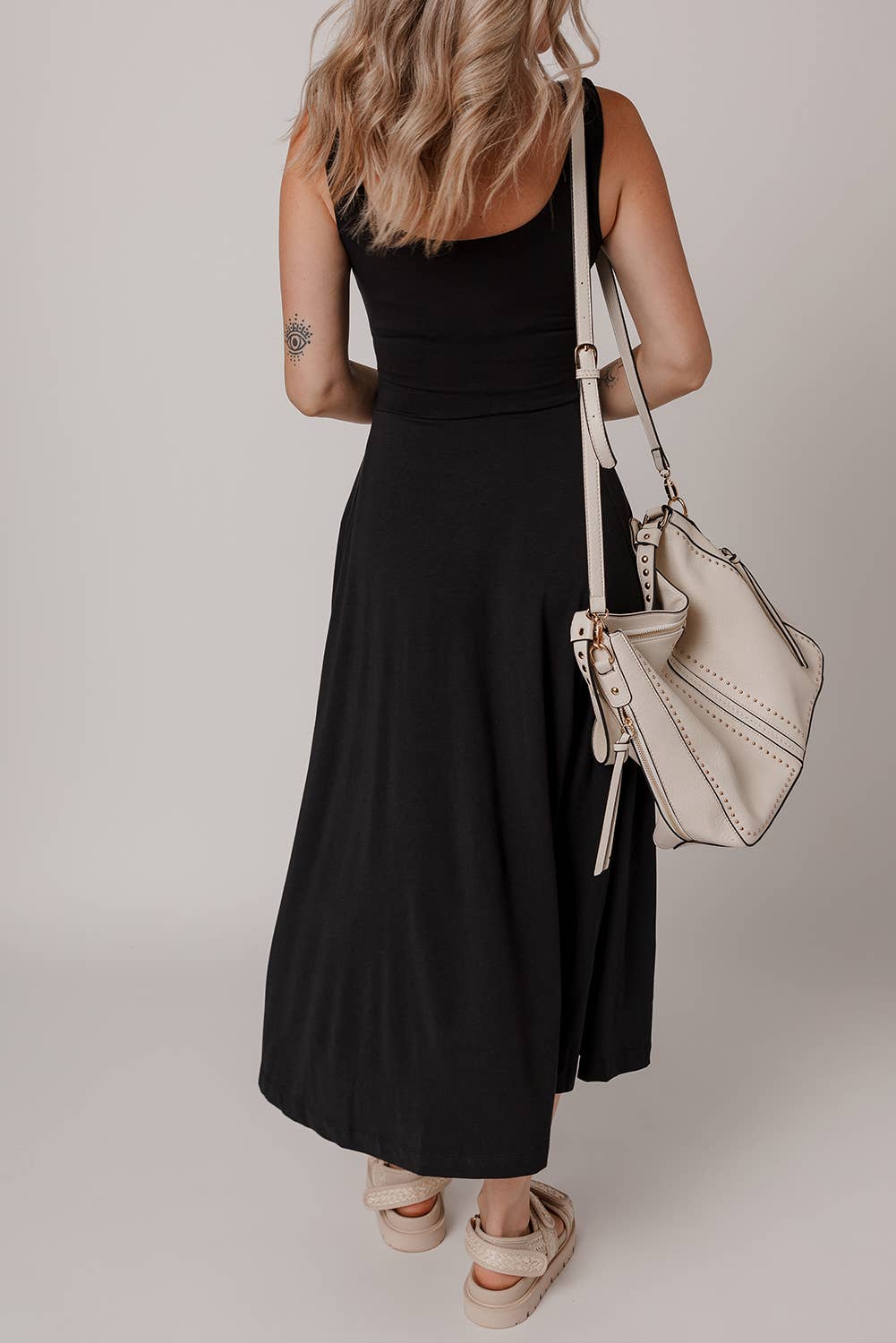 Sleeveless Scoop Neck Flared Split Midi Dress
