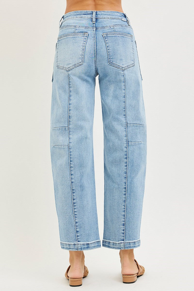 SLOUCHY ANKLE BOYFRIEND JEANS WITH PATCH POCKETS