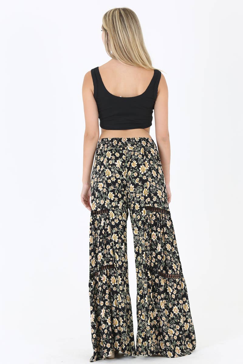 Wide leg Pants with lace insets