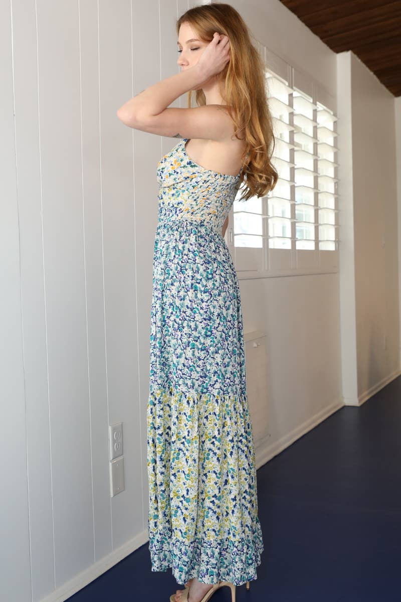 V NECK TWIST FRONT CUT OUT MAXI DRESS