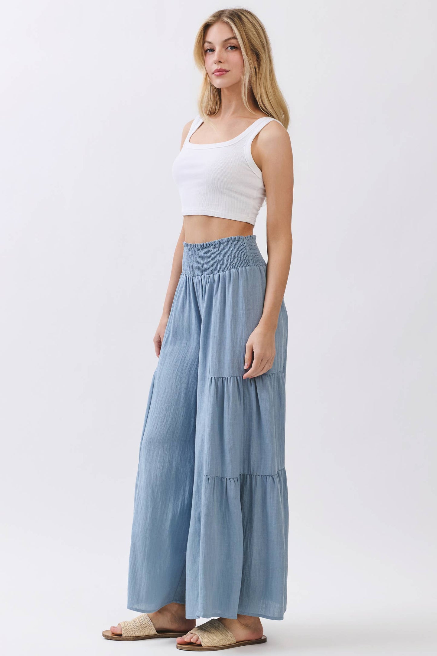RELAXED FLOWY WIDE LEG PANTS