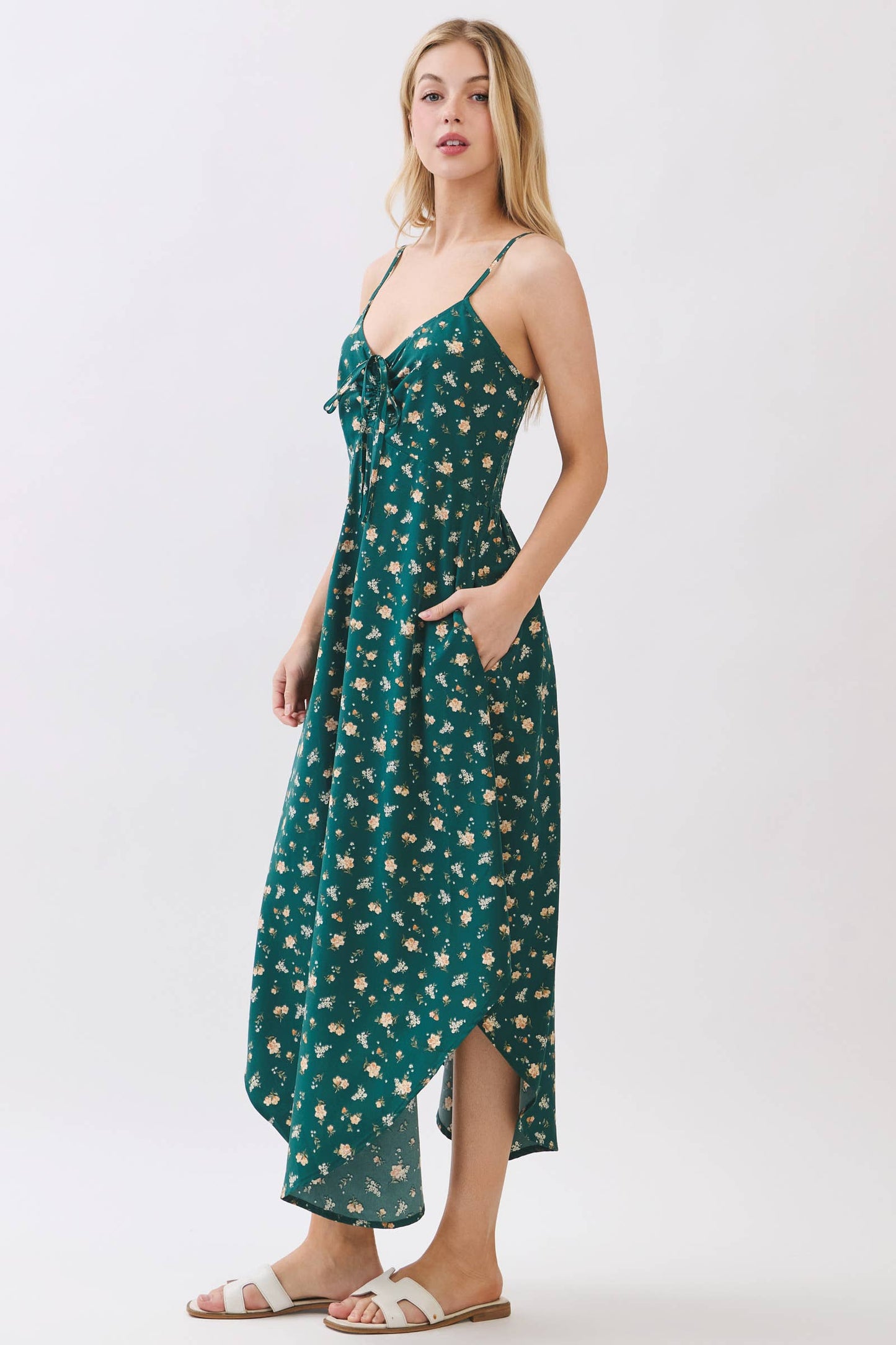 CHEST RUCHED ROUND HEMMING MIDI DRESS