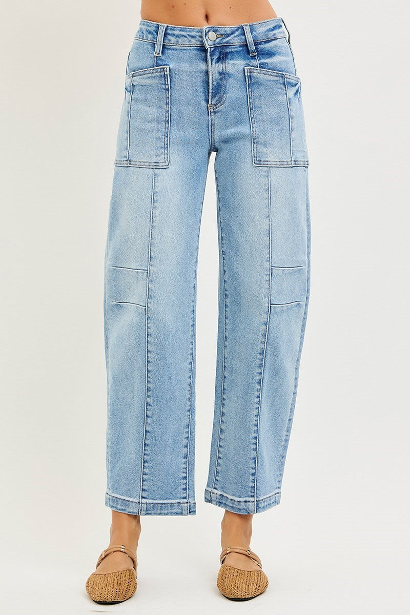 SLOUCHY ANKLE BOYFRIEND JEANS WITH PATCH POCKETS