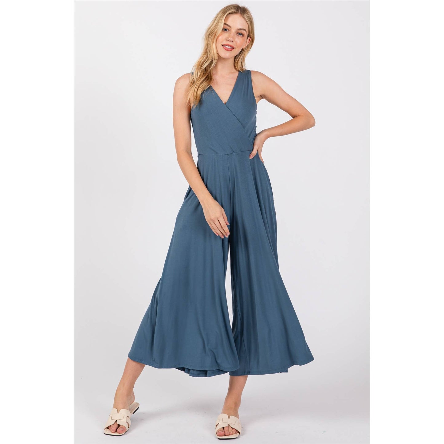 SURPLICE SLEEVELESS WIDE LEG JUMPSUIT