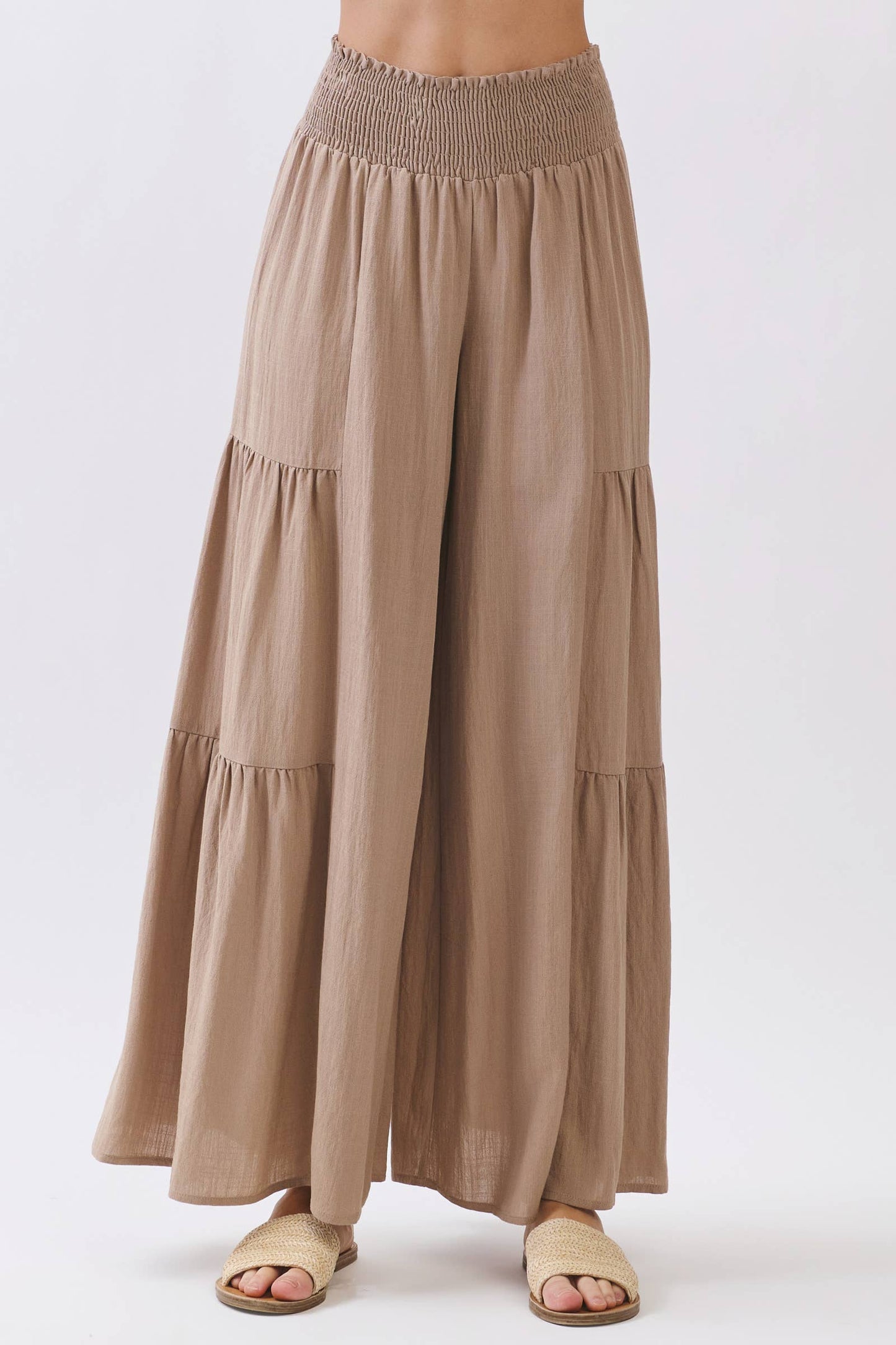 RELAXED FLOWY WIDE LEG PANTS