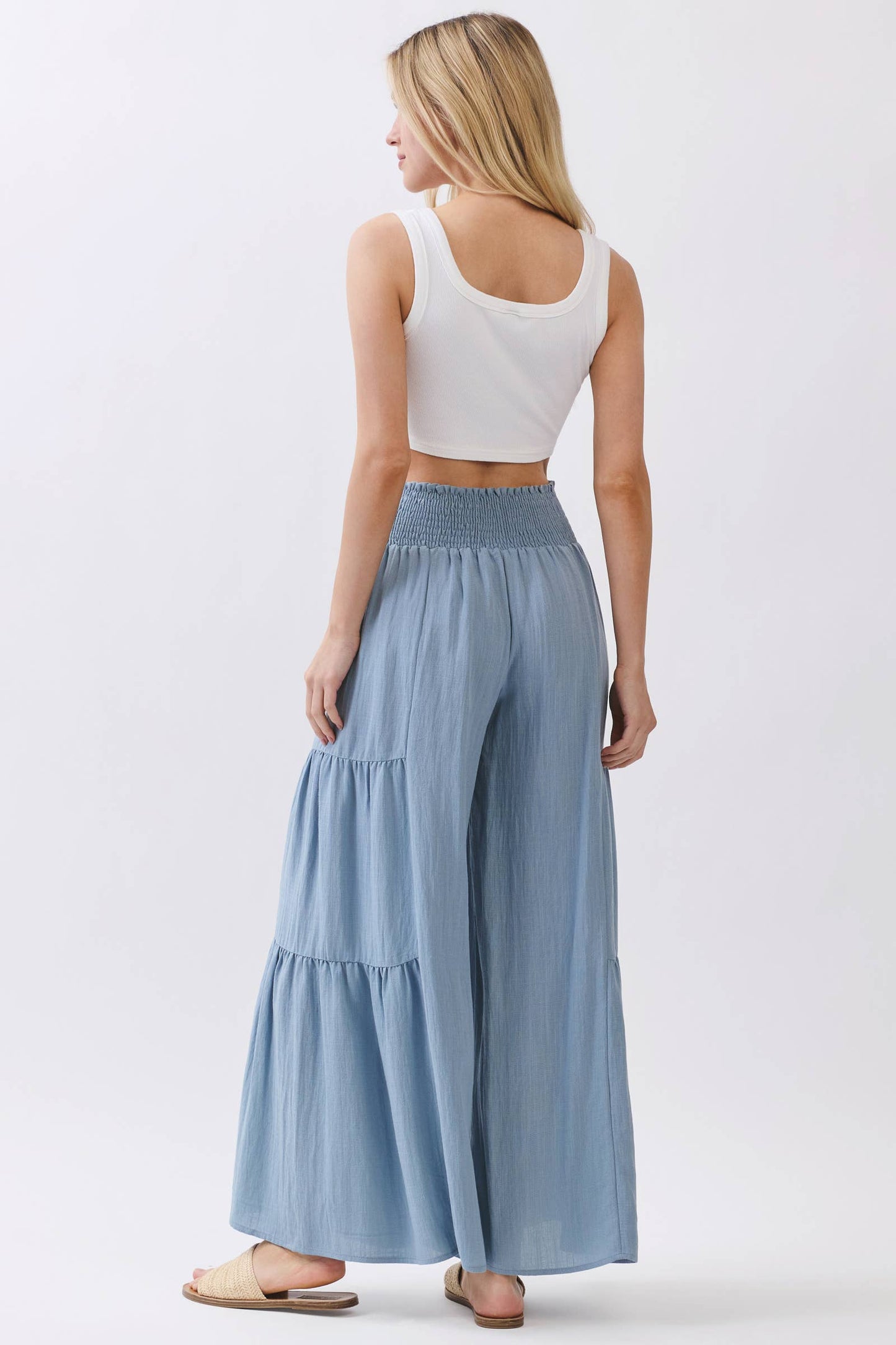 RELAXED FLOWY WIDE LEG PANTS