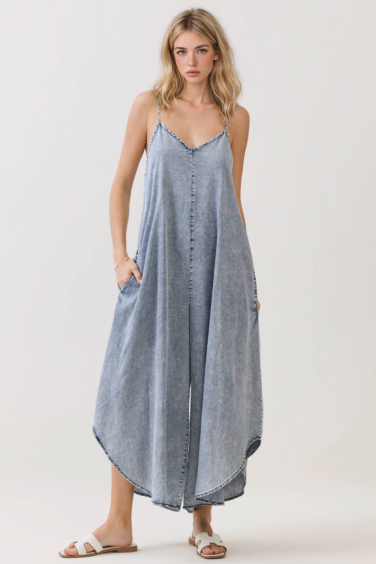 DENIM SLOUCHY FITTED JUMPSUIT